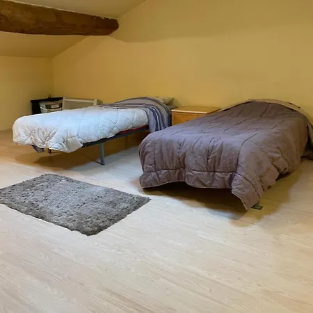 Simple Proche Aeroport Homestay